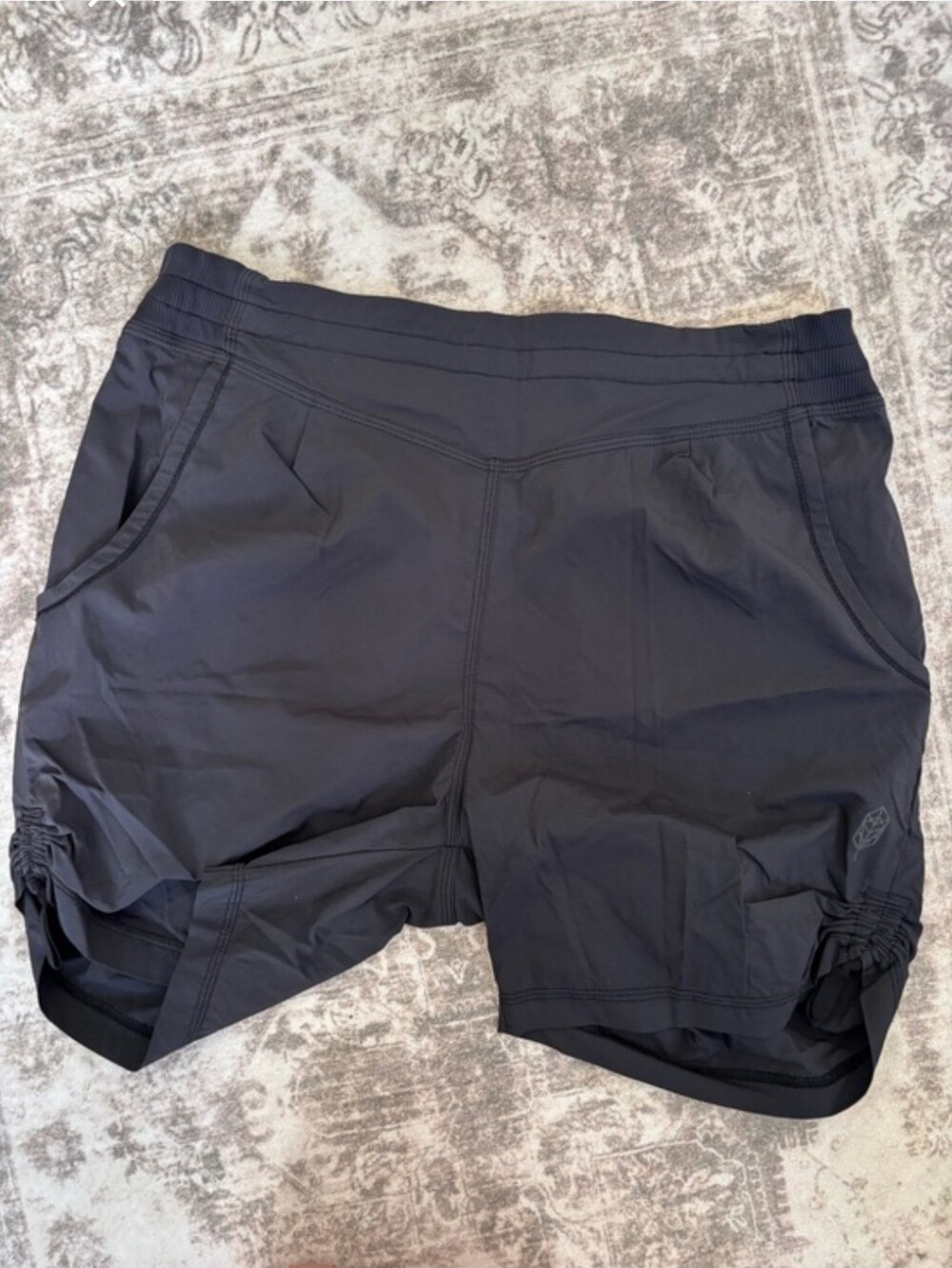 Indygena Black Athletic Shorts sz large